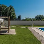 Dija * Juršići